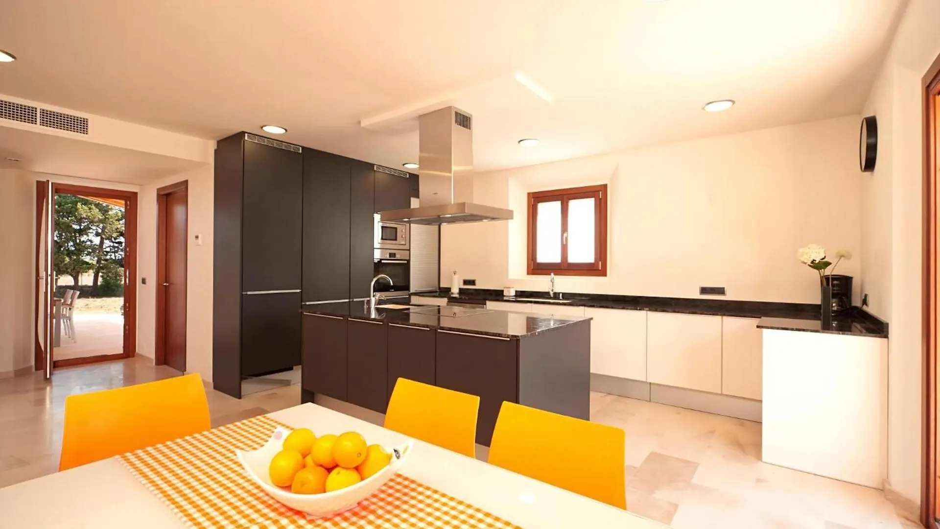 Fantastic Pollensa Villa Can Fiol 3 Bedrooms Perfectly Located Between Pollensa And Puerto Pollensa 0*, Pollença
